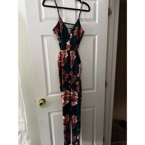 Floral Jump Suit By Glare Size Medium